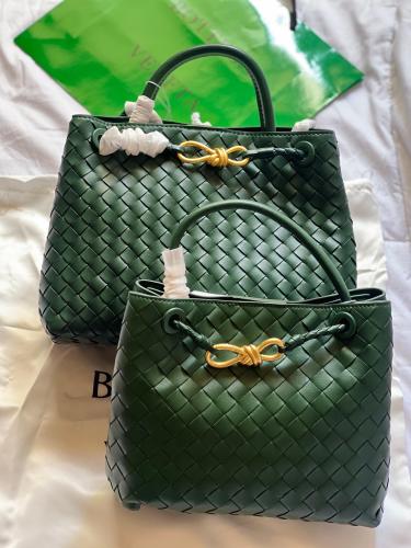 Bottega Veneta Indiamo Leather Bag in Royal Green E-SEVEN STORE