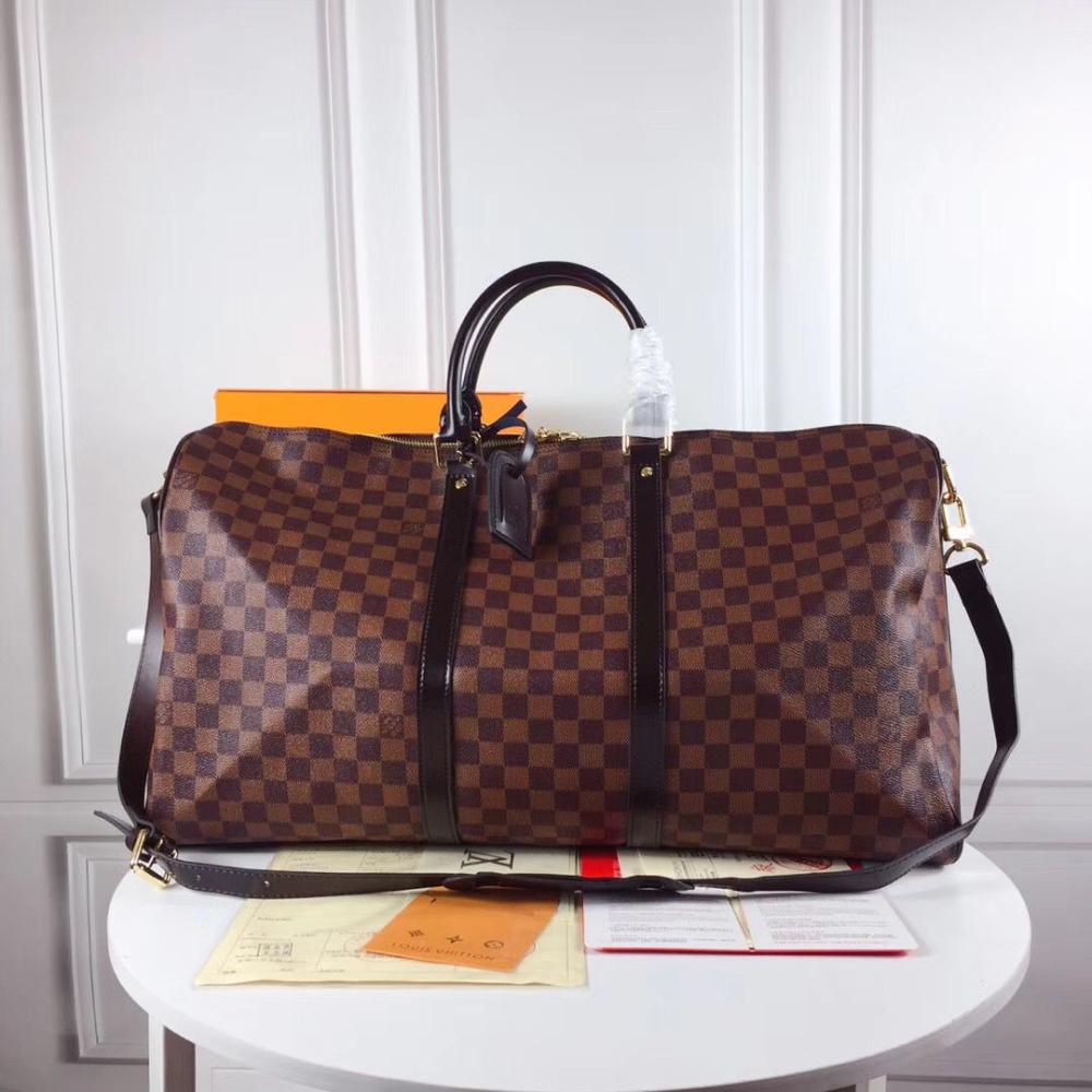 شنطة سفر للحمل باليد لويس فيتون Keepall مربعات لون بني