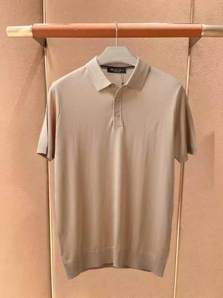 ブルガリ Elegant beige half sleeve button-down collar blouse from