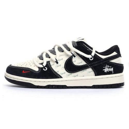 black and white dunks with white laces