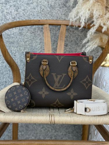Louis Vuitton purple bag with silver leather handle and strap - E