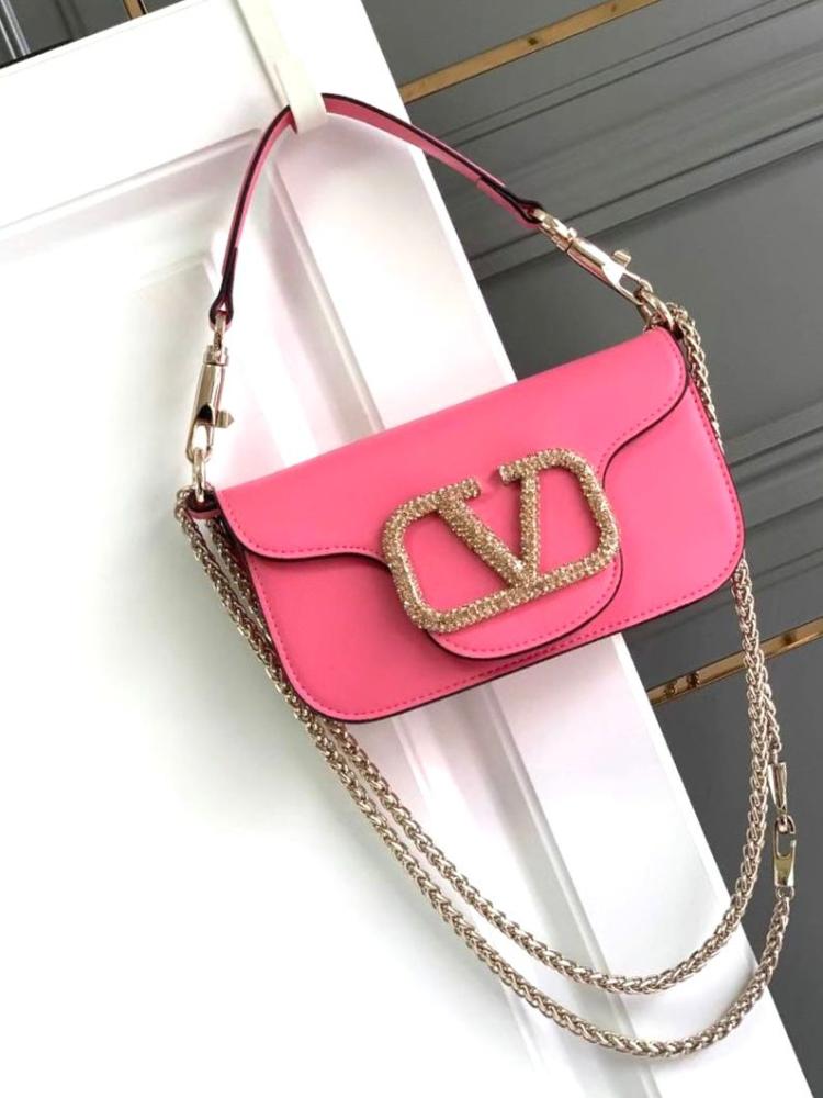 【Valentino】◆Crossbody Shoulder Chain Bag◆Rose◆ Valentino by Mario Valentino - Blush Pink Leather Chain