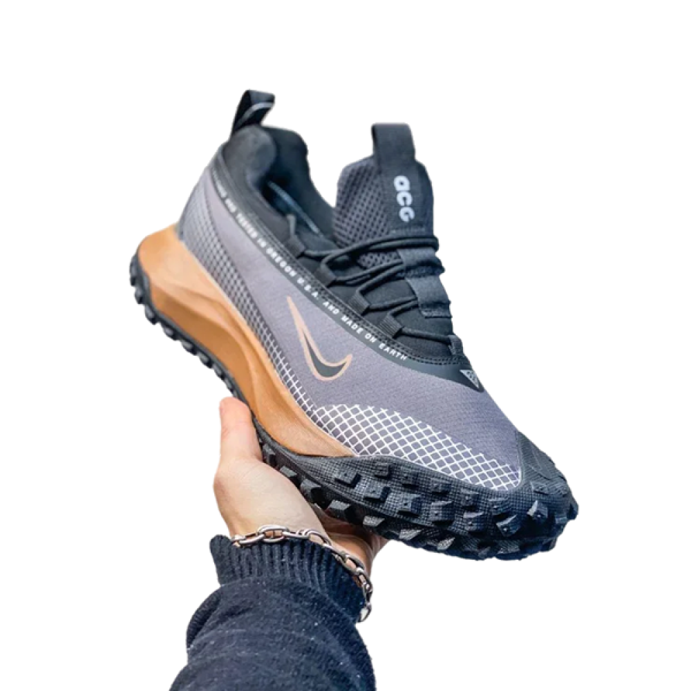 mens nike acg mountain fly low
