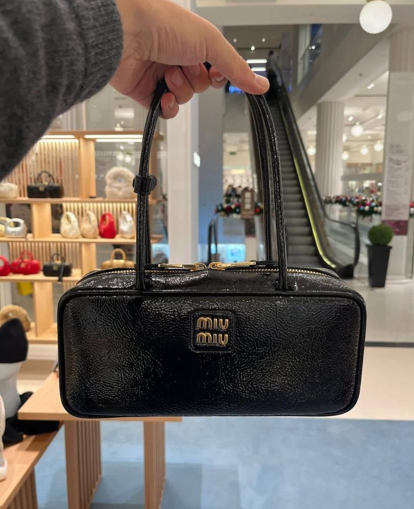 Miu Miu 27cm Black Leather Luxury Bag with Handles and