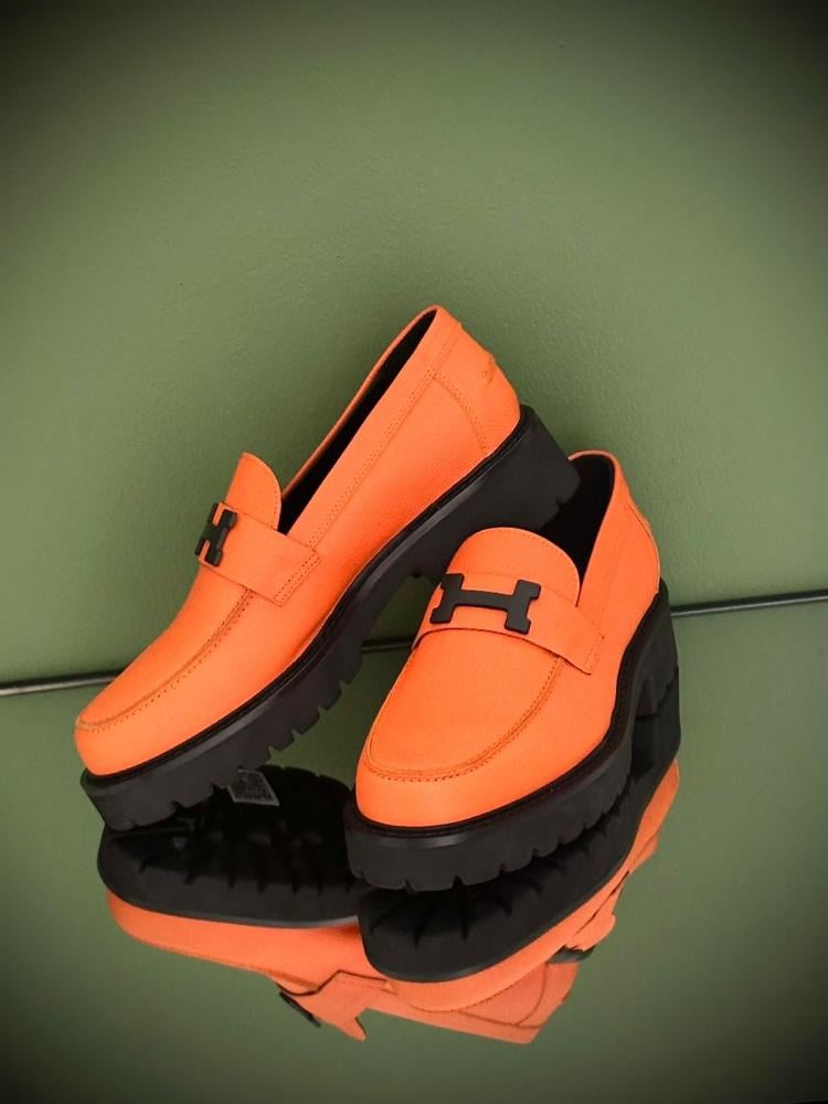 靴 Hermes Logo Orange Espadrilles Hermes orange suede trip espadrille – Personal Shopper London