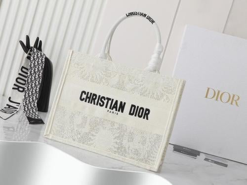 Dior white canvas tote bag with black logo E-SEVEN STORE