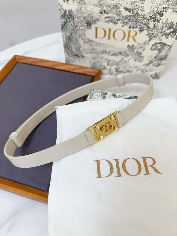 Christian Dior キルティングベルト　ホワイト　シルバー Dior Belt Women's Leather Belt, Thin, White, Gold, Elegant