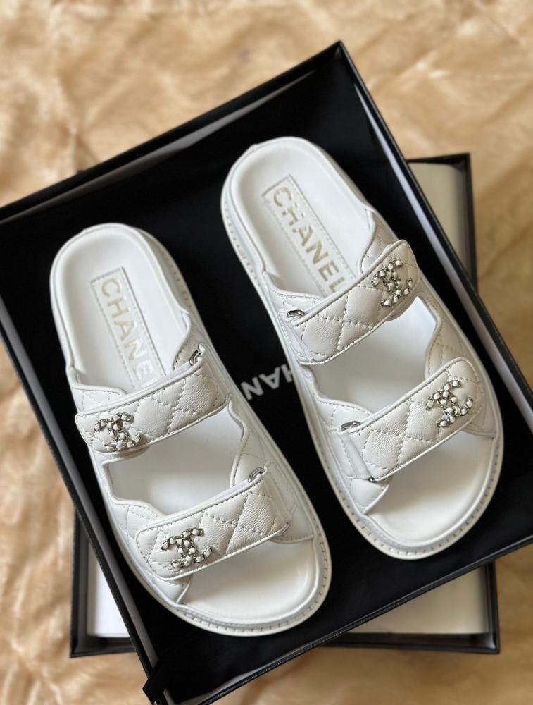 【可愛いお花のデザイン☆】CHANEL エスパミュール 可愛いお花のデザイン☆】CHANEL エスパミュール 靴・シューズ