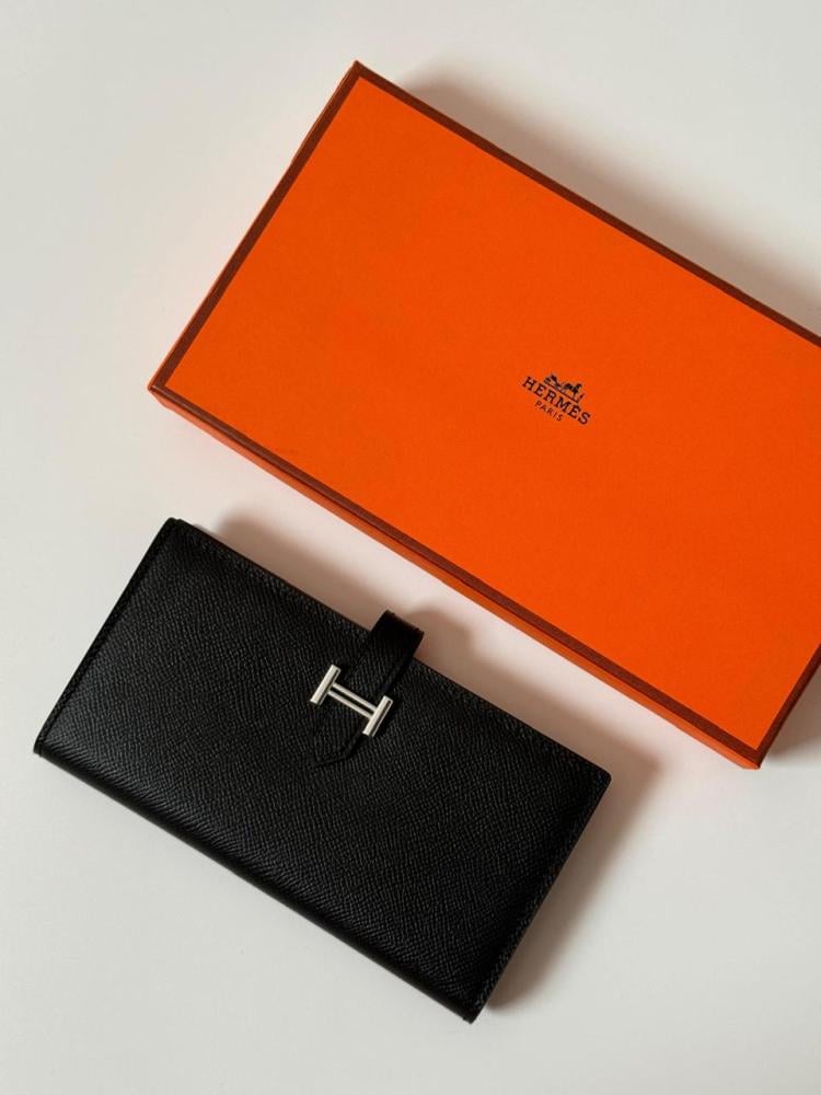 Hermes Women's Black Leather Wallet