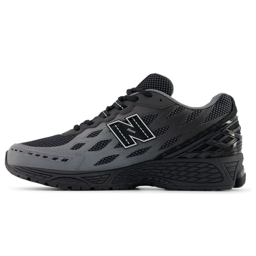 New Balance 991V2 Sneakers, Light Village, Dark Navy | ESEVEN STORE
