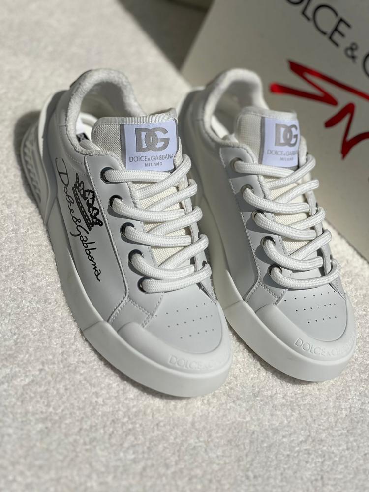 Dolce & Gabbana Men's White Stylish Sneakers