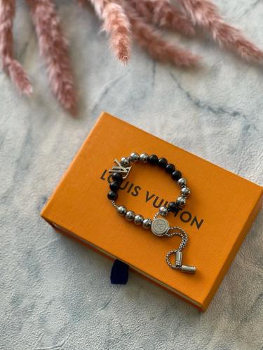 CHANEL ダブルチェーンネックレスとピアスセット Chanel complete accessory set, bracelet, necklace, earrings