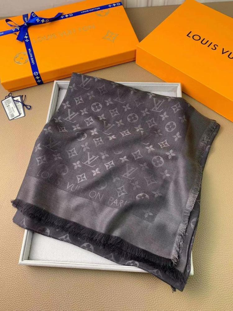 Louis Vuitton Silk Classic Monogram Square Shoulder Bag Brown E