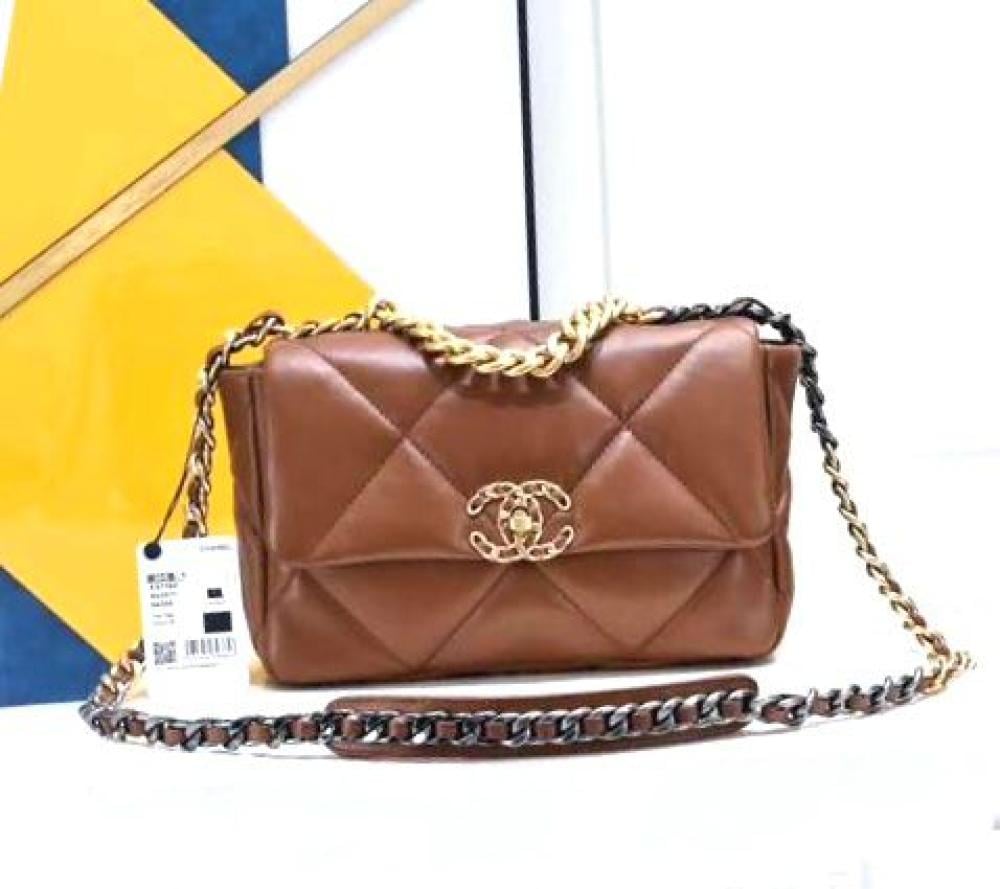 Chanel 19 bag with chain shoulder strap, brown and gold