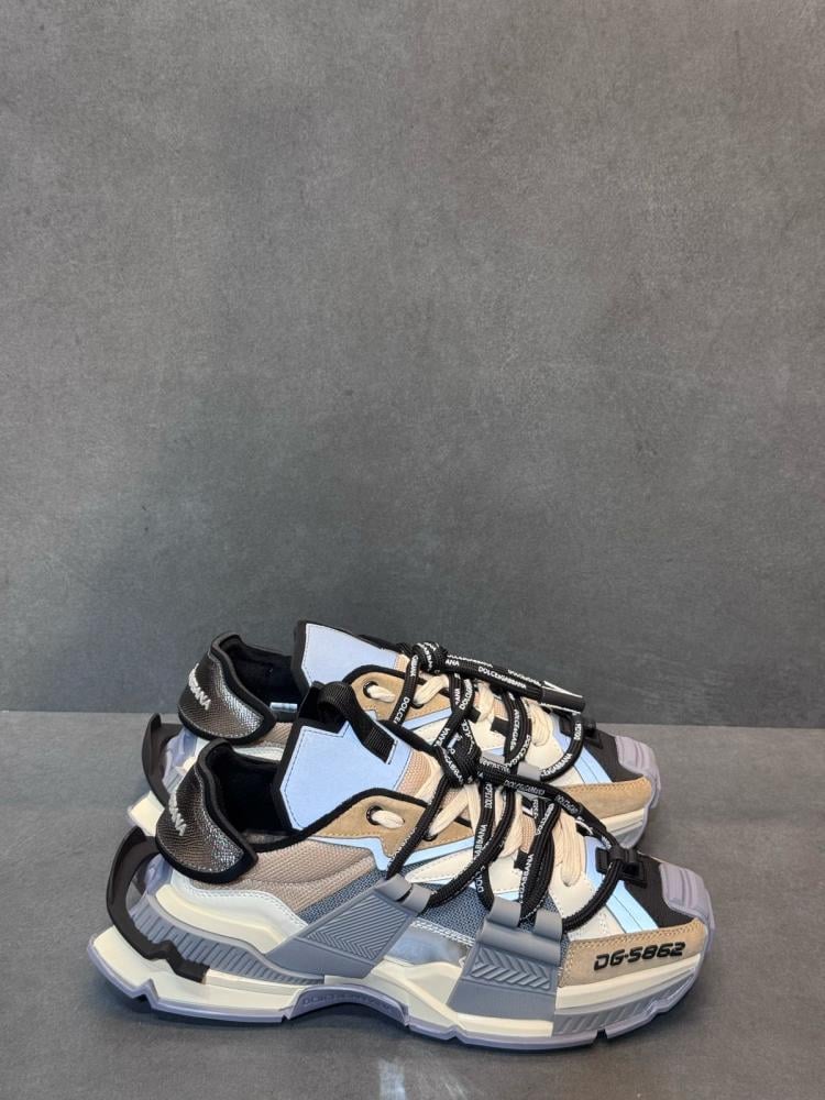 スニーカー Dolce & Gabbana Dolce & Gabbana Sneakers Dove Grey Mixed-material DG CUSHION sneakers in Grey for Men