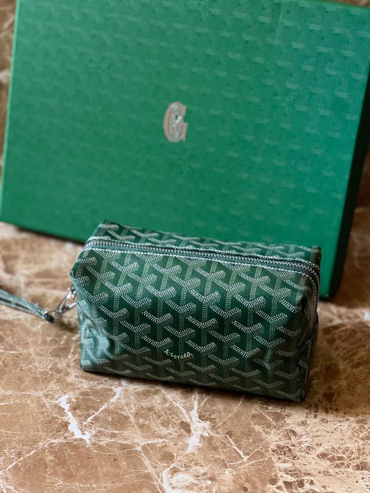 Goyard Mini Clutch 19cm Leather with Zipper in Luxury Green