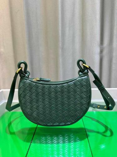 Burberry brown and white logo crossbody bag - E-SEVEN STORE Burberry brown and white logo crossbody bag - E-SEVEN STORE