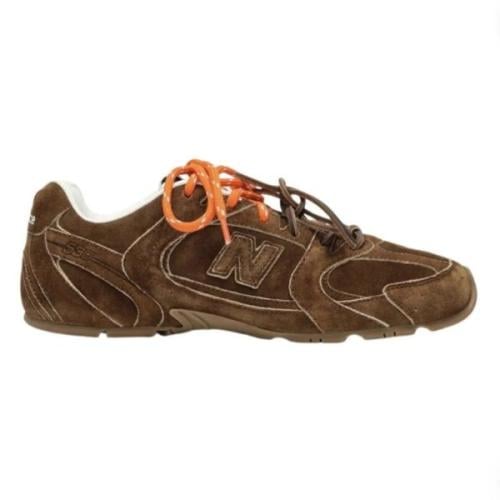 New Balance Miu Moo Catwalk Style Dark Brown Shoes | ESEVEN STORE