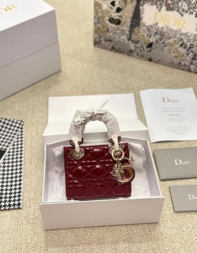 Lady Dior フォンホルダー　バッグ Amazon.co.jp: [クリスチャンディオール] S0872ONMJ_M59H レディ