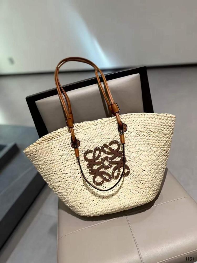 Loewe Women's Shoulder Bag, Basket Design, White