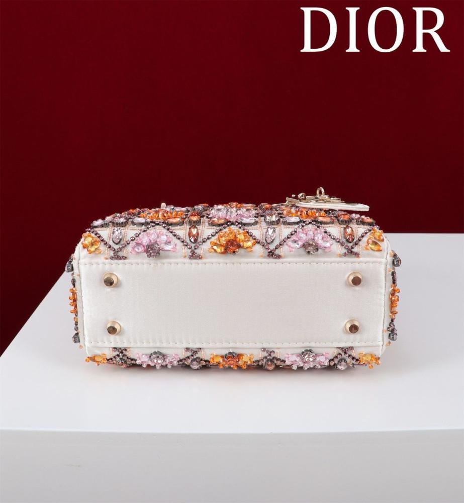 【大人上品☆】Dior Lady Dior ミニ DIOR | Lady D-Lite バッグ ミディアム Dior Around the World