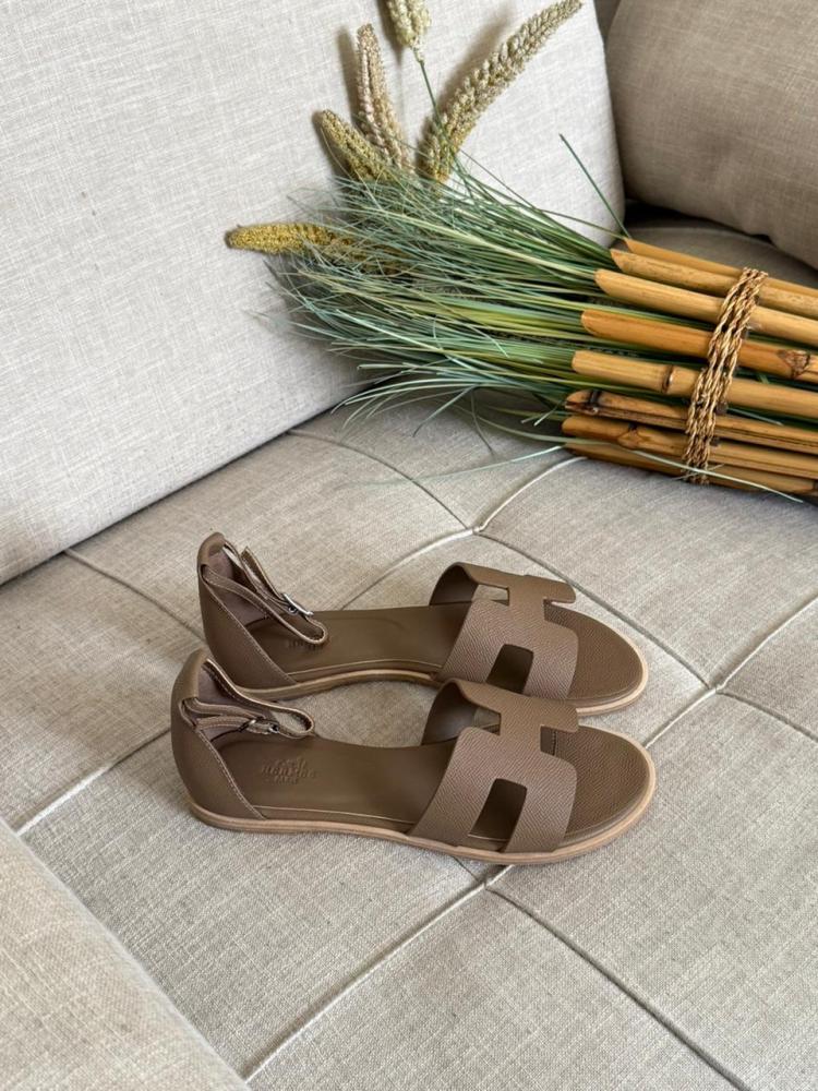 Ermes Women's Santorini Flat Sandal in Brown Leather