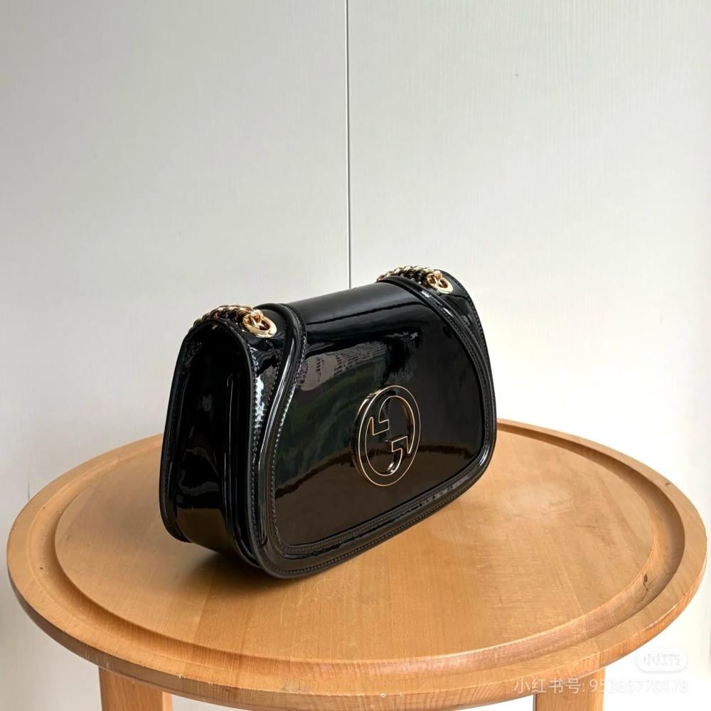 ハンドバッグ GUCCI GUCCI BLONDIE LEATHER HANDBAG GUCCI Blondie leather shoulder bag | NET-A-PORTER