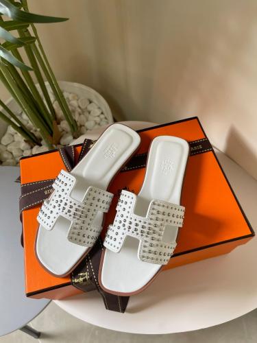 Armis Oran Women's White Rhinestone Flat Slipper - E-SEVEN STORE