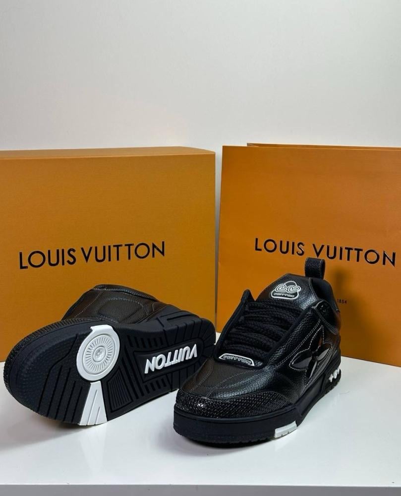 (あ) Louis Vuitton LV Trainer Men's Black Leather Sneaker - E