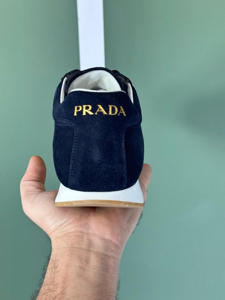 バッグ i Prada Men's Flat Lace-Up Sneakers in Navy - E-SEVEN STORE
