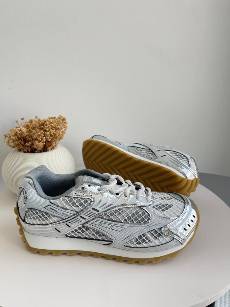 新品未使用品 22.5㎝【BOTTEGA VENETA スニーカー レディース】 楽天市場】ボッテガヴェネタ（靴サイズ（cm）22.5）（靴）の通販