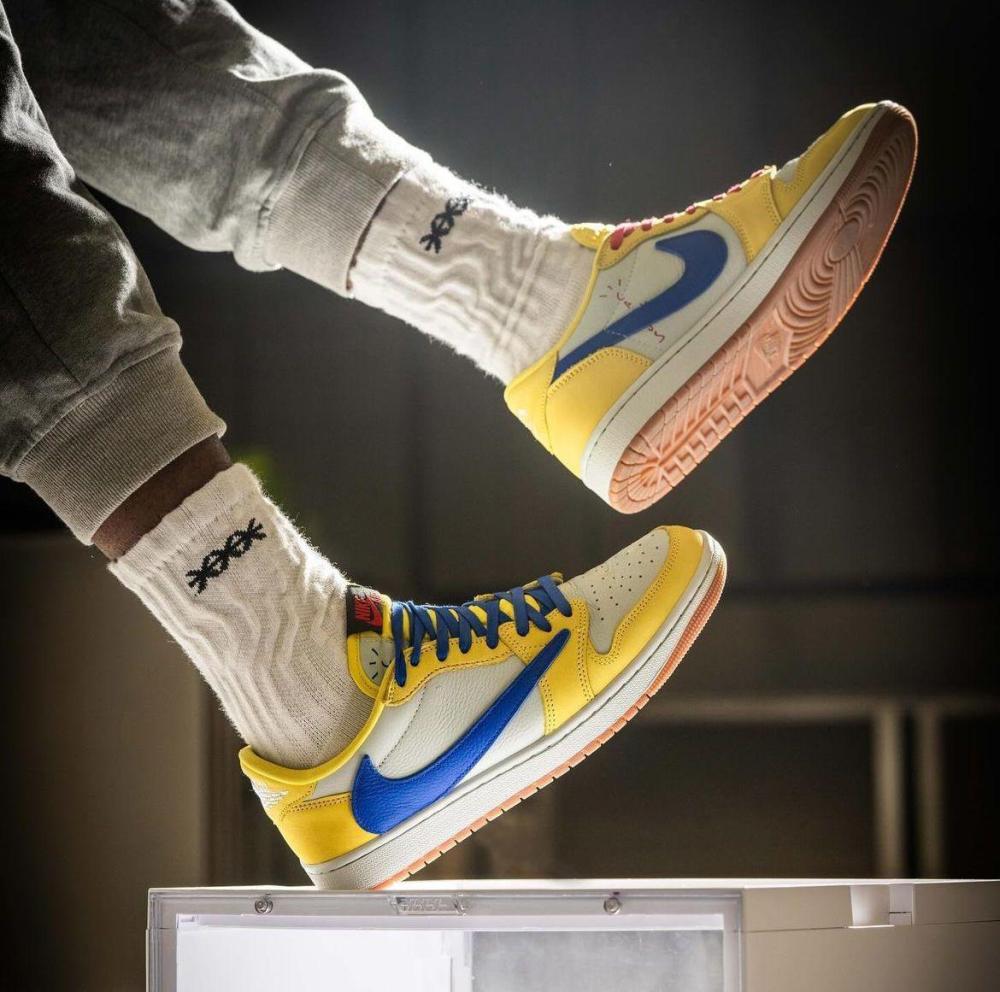 Air Jordan Low1 x Travis Scott Canary Yellow Sneakers for