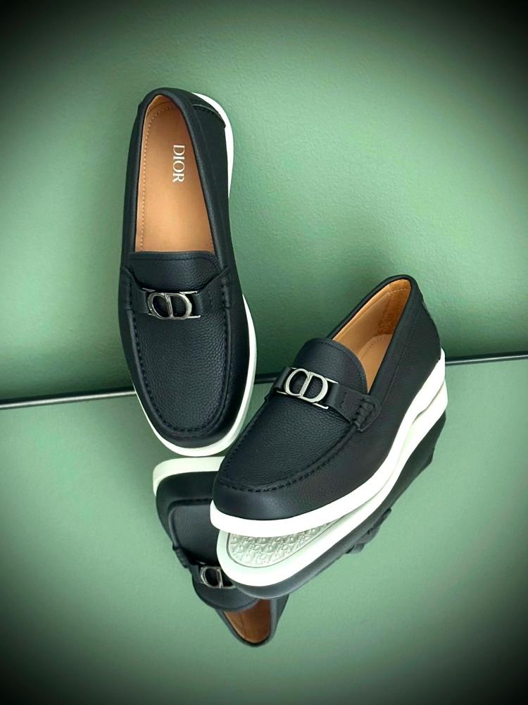 Dior Men's Flat Leather Loafers in Black
