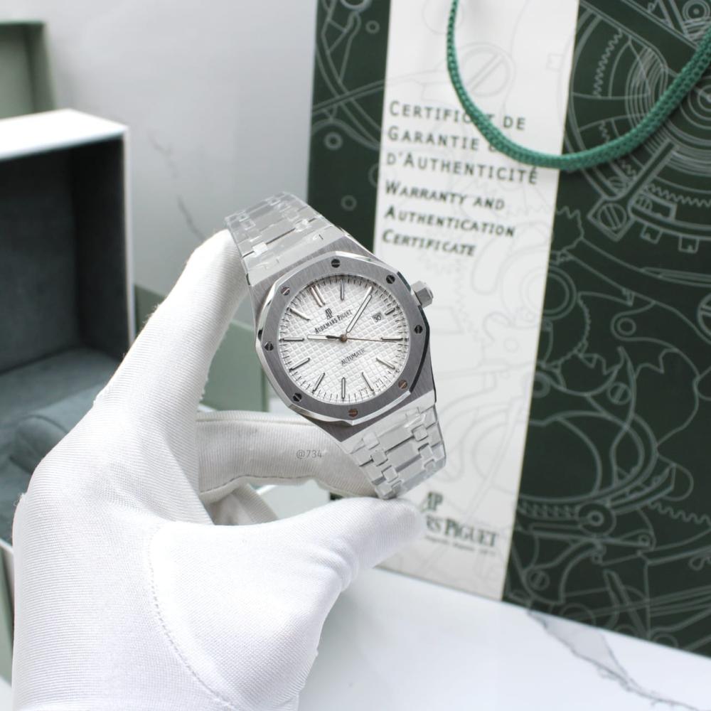 AP Royal Oak Men's Silver Watch with White Dial E-SEVEN STORE