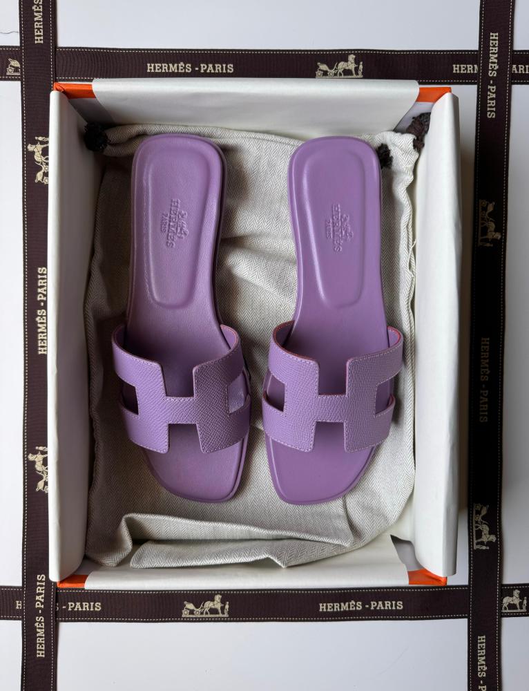 エルメス　HERMES PARIS 紫色 サンダル 38 Hermes Women's Violet Amethyste Oran Sandal 38 Shoes – MAISON de LUXE
