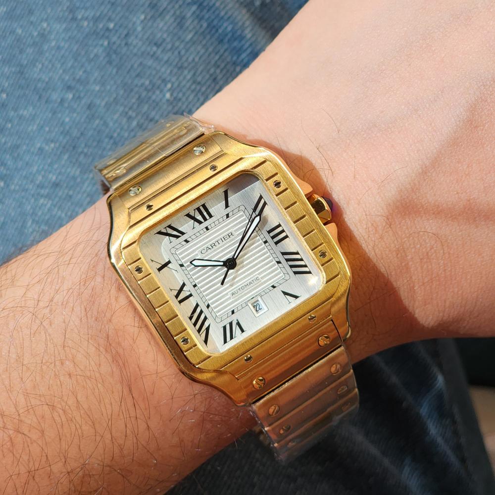 Santos de Cartier men's watch in luxurious gold E-SEVEN STORE