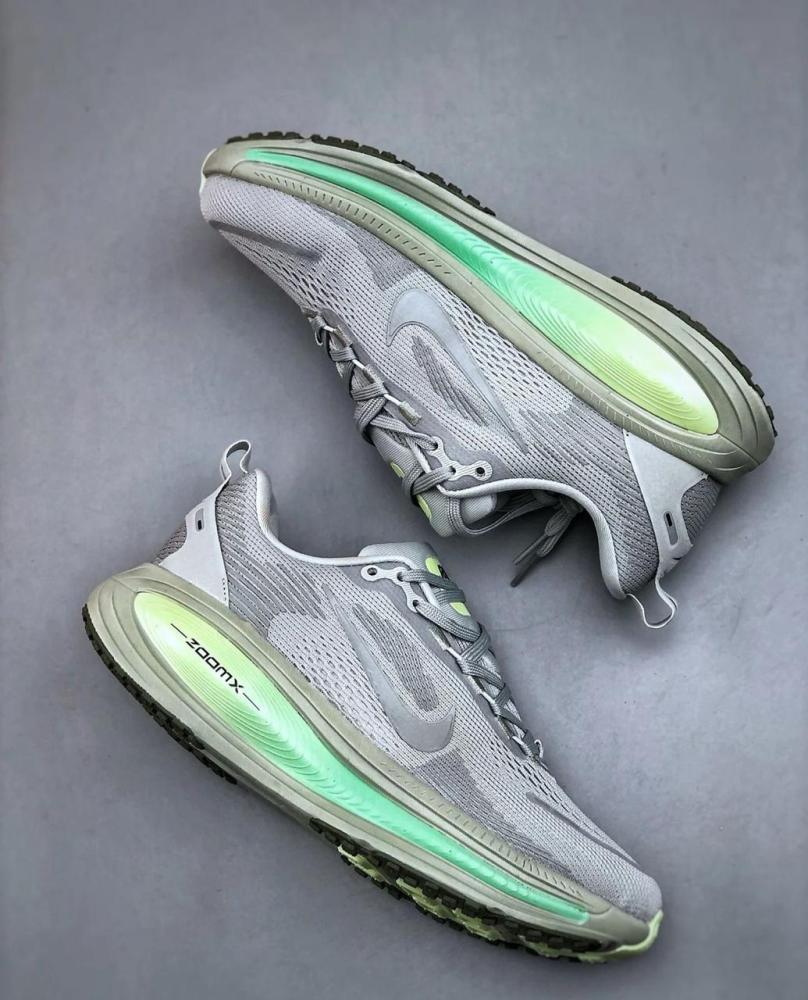 2025年】高評価レビューアイテム特集 NIKE公式】ナイキ ボメロ