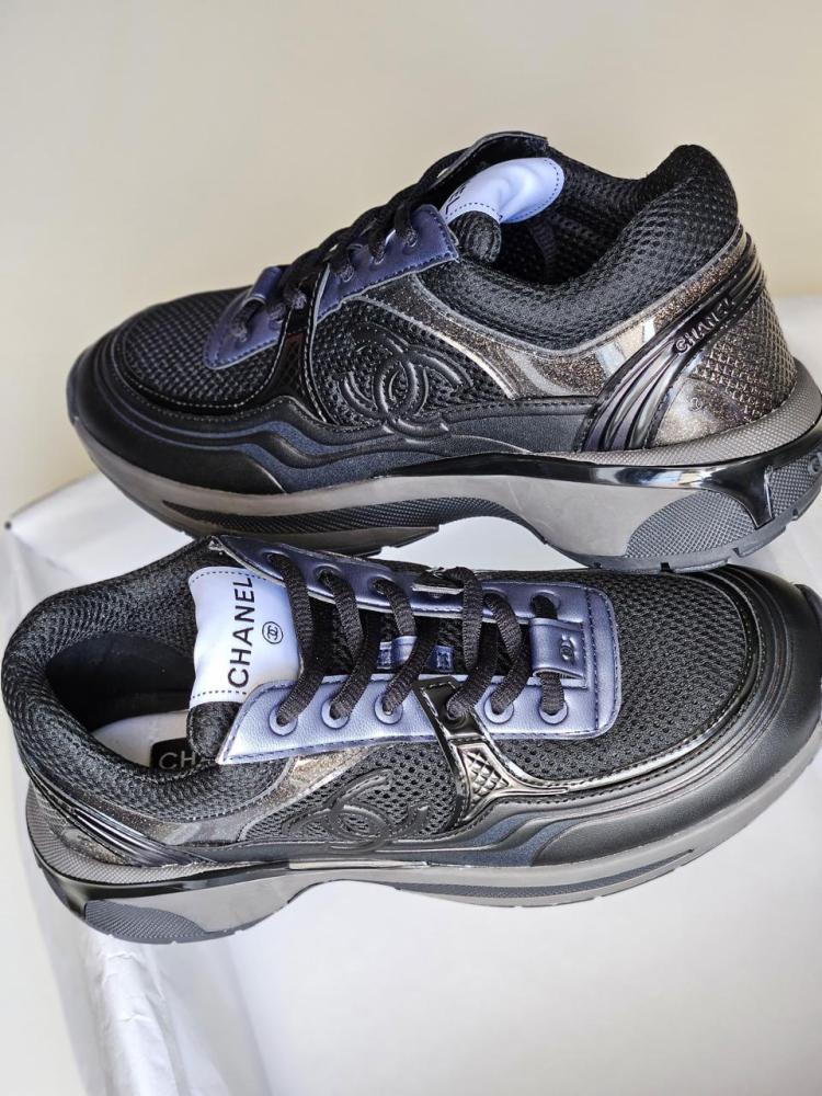 Thankyou(パープル) Chanel Women's Black and Purple Daily Sneakers - E-SEVEN STORE