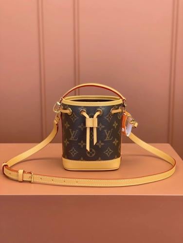 ルイヴィトンのバッグ Louis Vuitton Ellipse Bags for sale | eBay