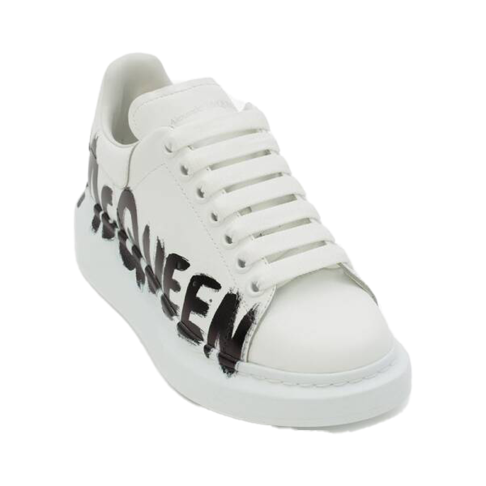 【Alexander McQueen】チャンキースニーカー ブランドロゴ Alexander McQueen アレキサンダー・マックイーン チャンキー