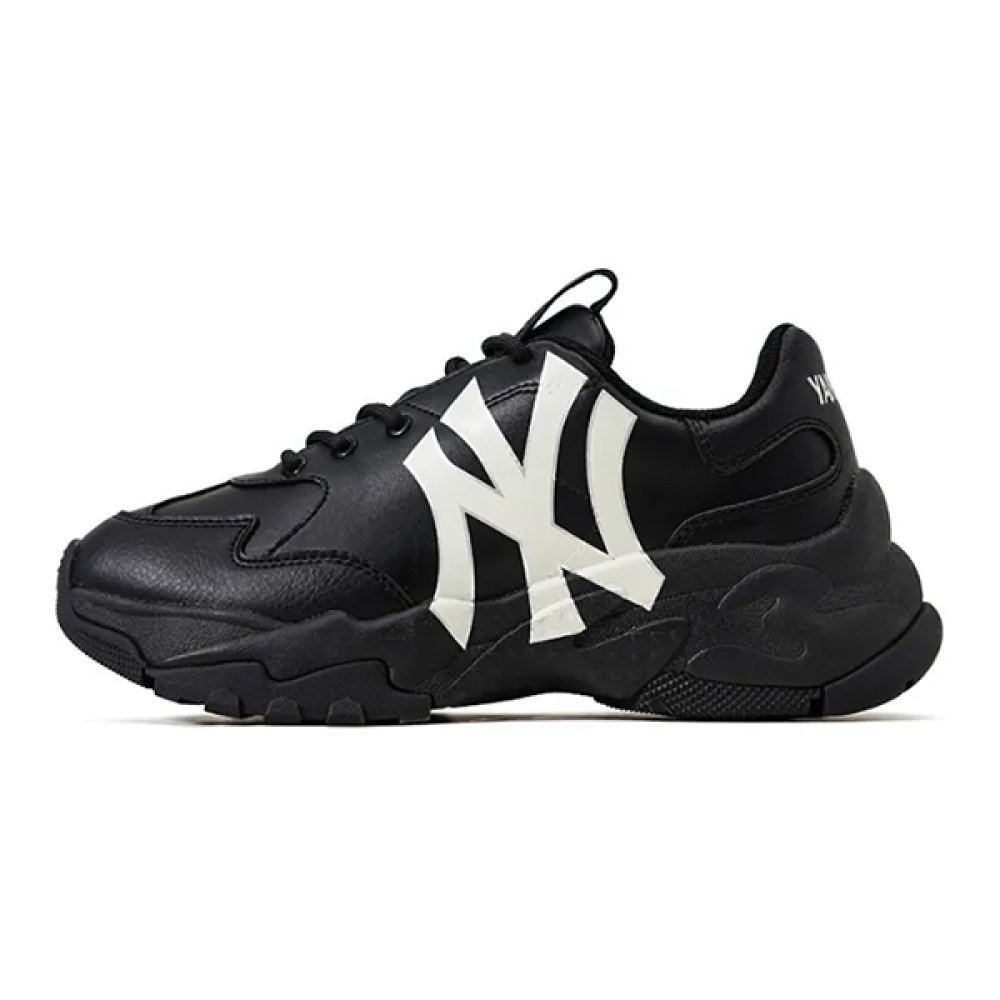 New York Yankees Black Logo White Unisex Sneakers