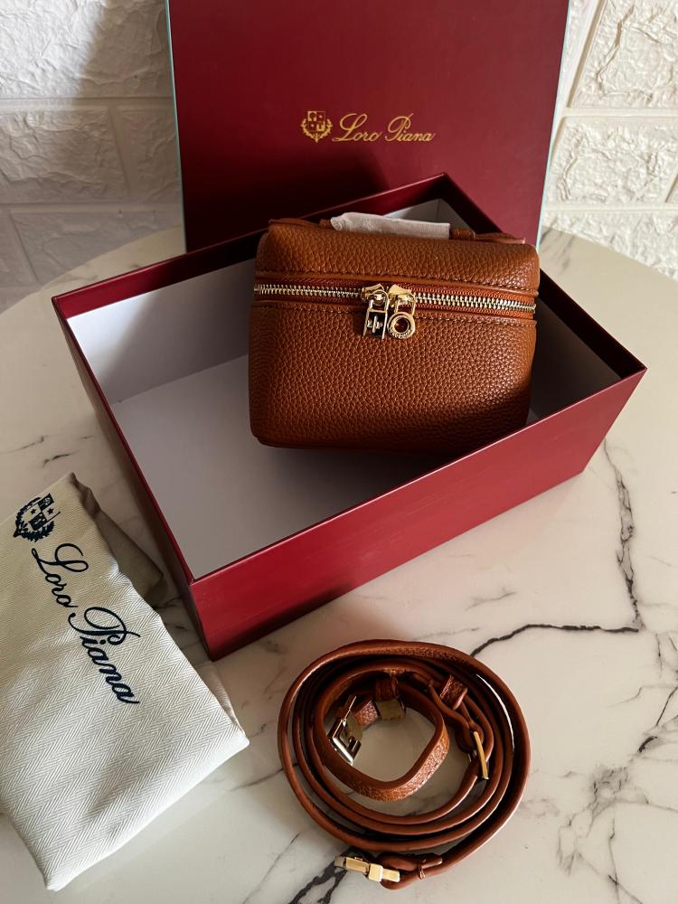 Loro Piana Women's Bag 12cm Honey Brown