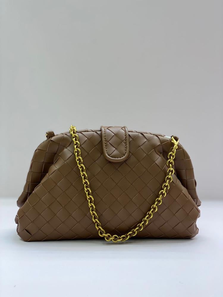 BOTTEGAVENETA ボッテガヴェネタ Bottega Veneta elegant honey brown leather bag with gold