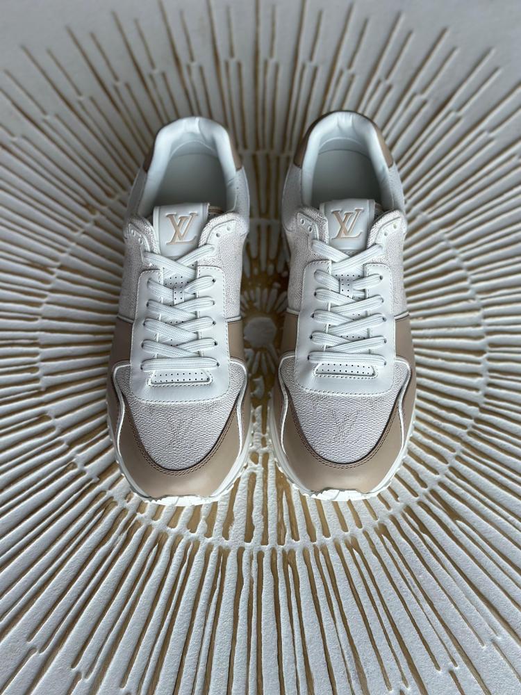 Louis Vuitton Runaway Beige Monogram Men's Casual Sneakers