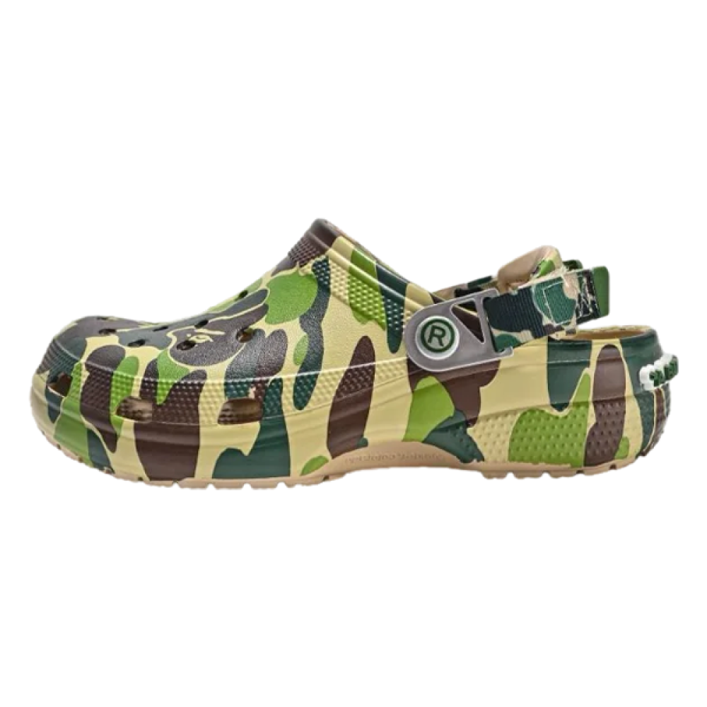 Crocs Classic Clog Unisex Green Camo Walking Shoe