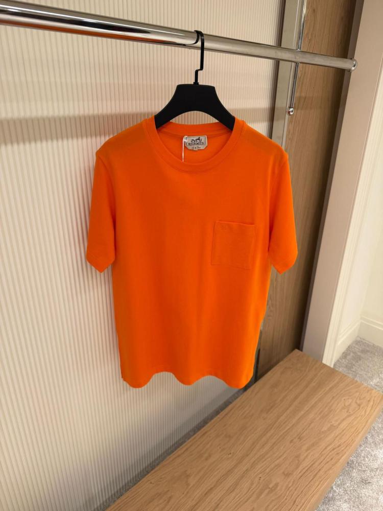 us  Hermes Men's Plain T-Shirt with Chest Pocket, Orange - E