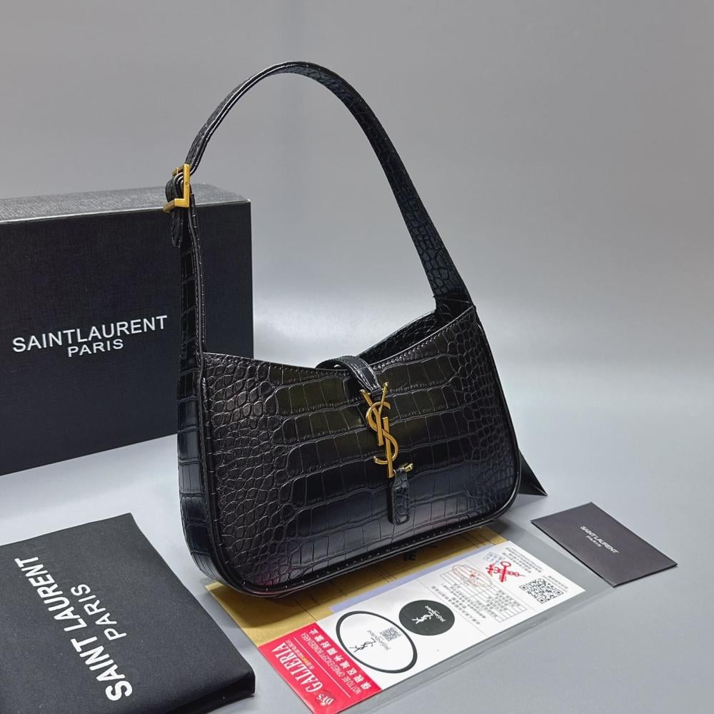 Yves Saint Laurent Hobo Shoulder Bag in Zippered Leather