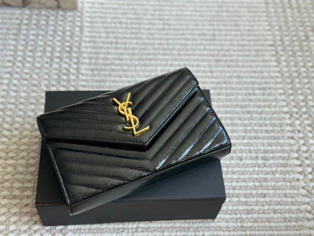 ★Saint Laurent★ Signature Logo East West Wallet Light Musk SAINT LAURENT Signature Logo East-West Wallet Light musk | eBay