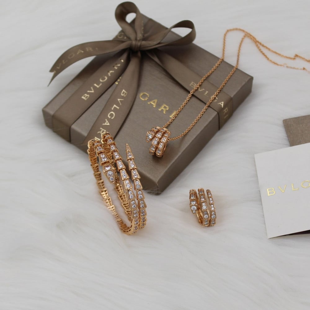 طقم مجوهرات بويجاري 3 قطع ألماس وذهب تصميم أفعى