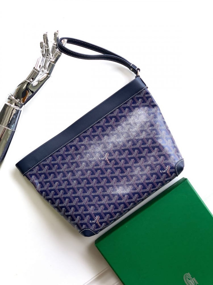 حقيبة نسائية لون أزرق بتصميم فريد